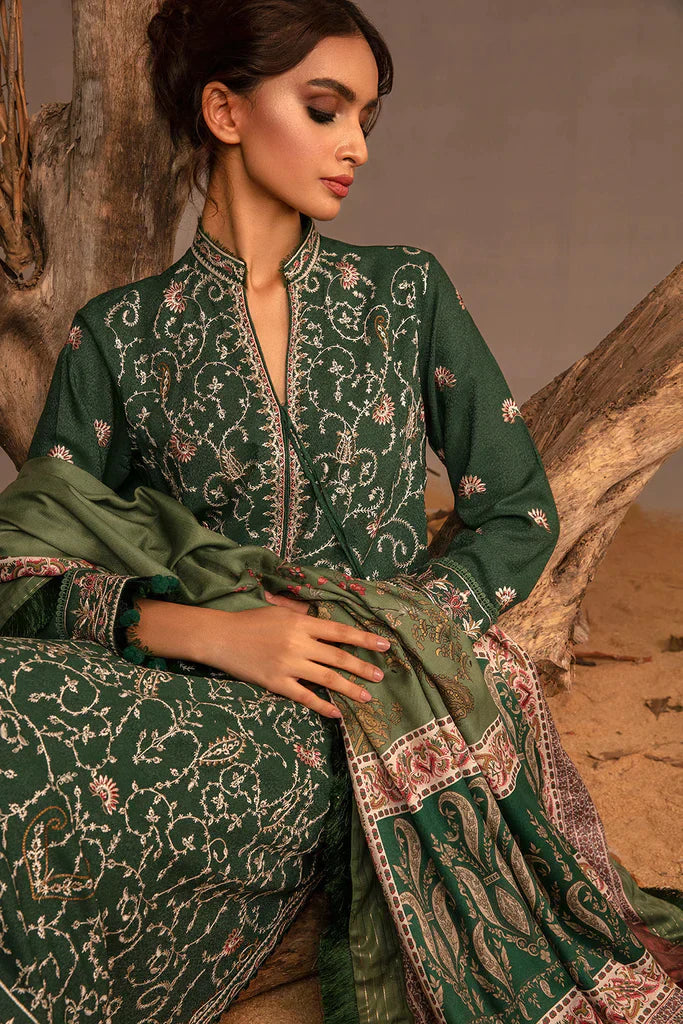 Sobia Nazir | Autumn Winter 23 | 1B - Waniyas