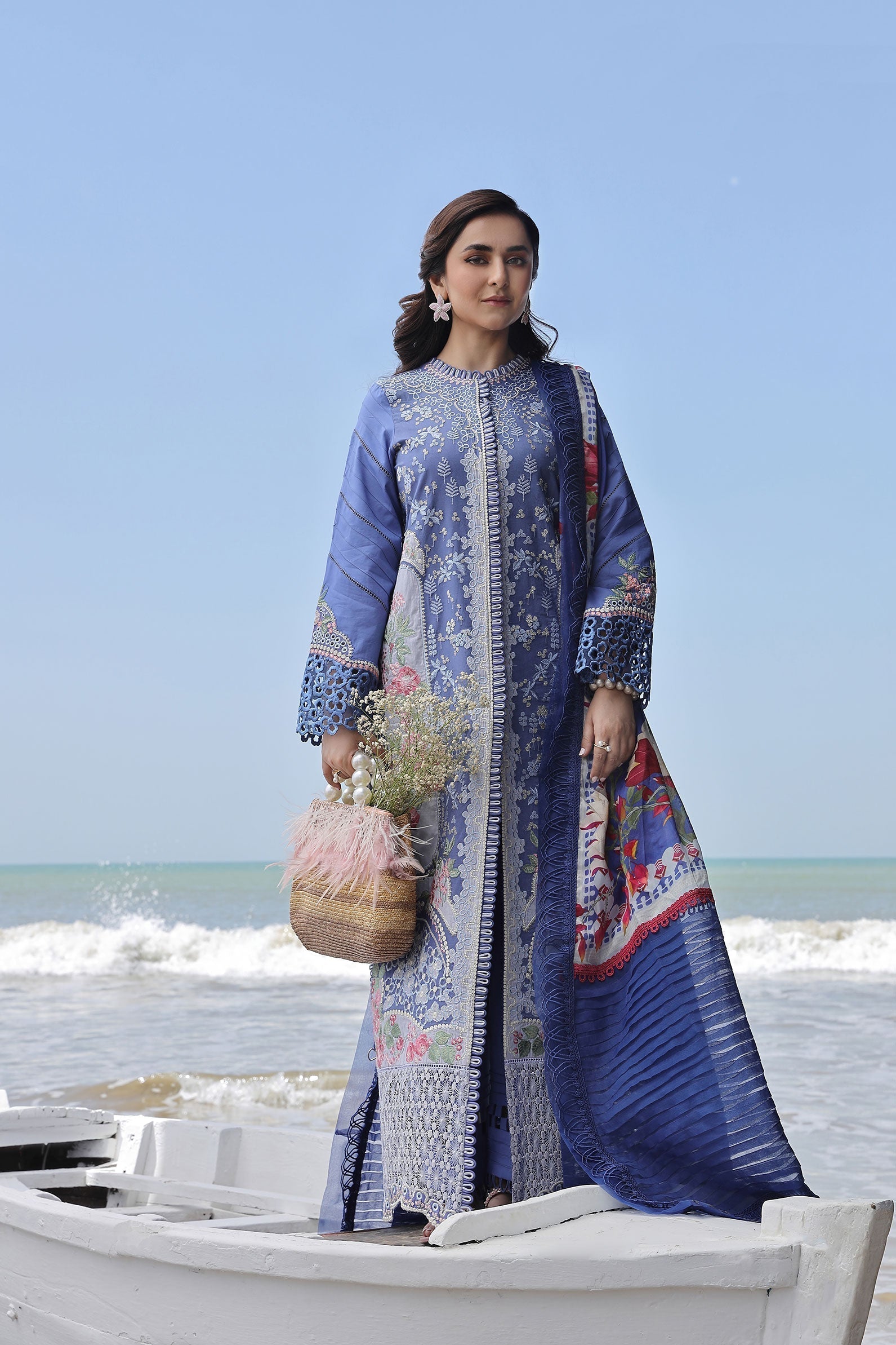 Maryam Hussain | Luxury Lawn 24 | AYRA - Waniyas