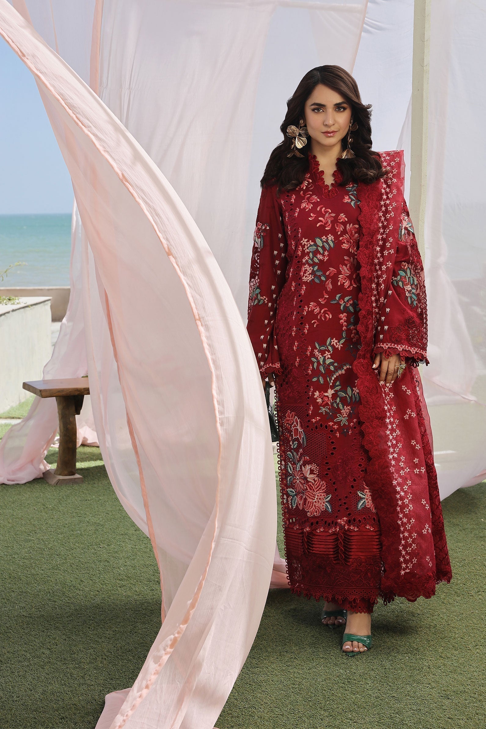 Maryam Hussain | Luxury Lawn 24 | CRIMSON - Waniyas