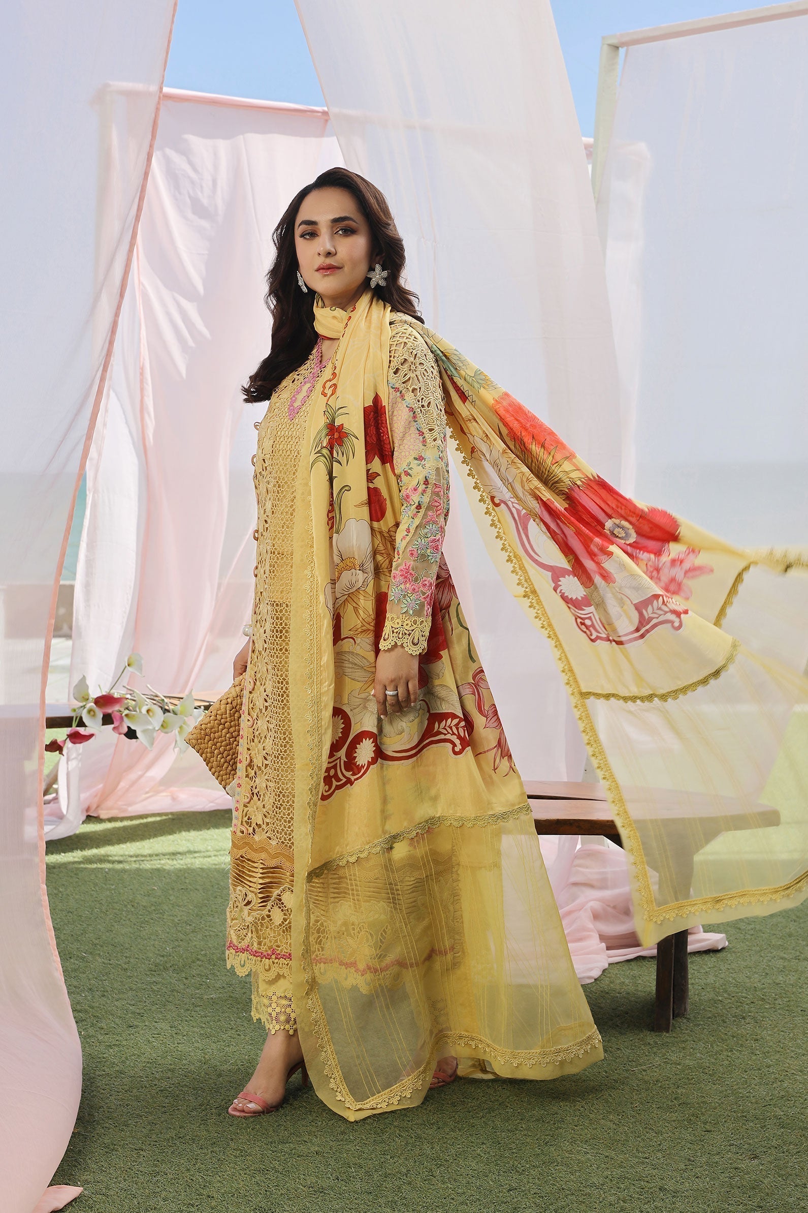 Maryam Hussain | Luxury Lawn 24 | TROPICA - Waniyas