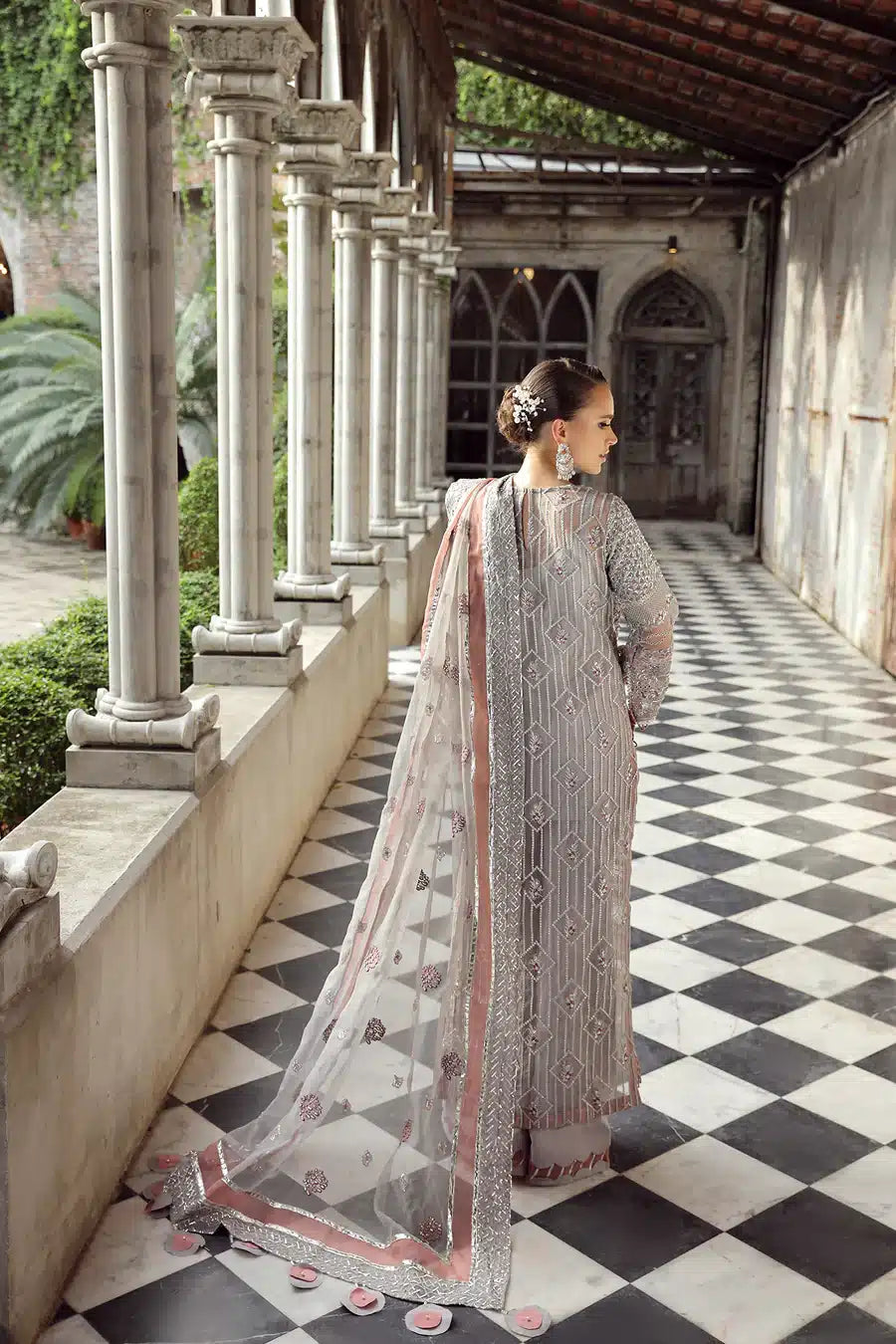 Maryam Hussain | Raha Luxury Festive 23 | Sarai - Waniyas