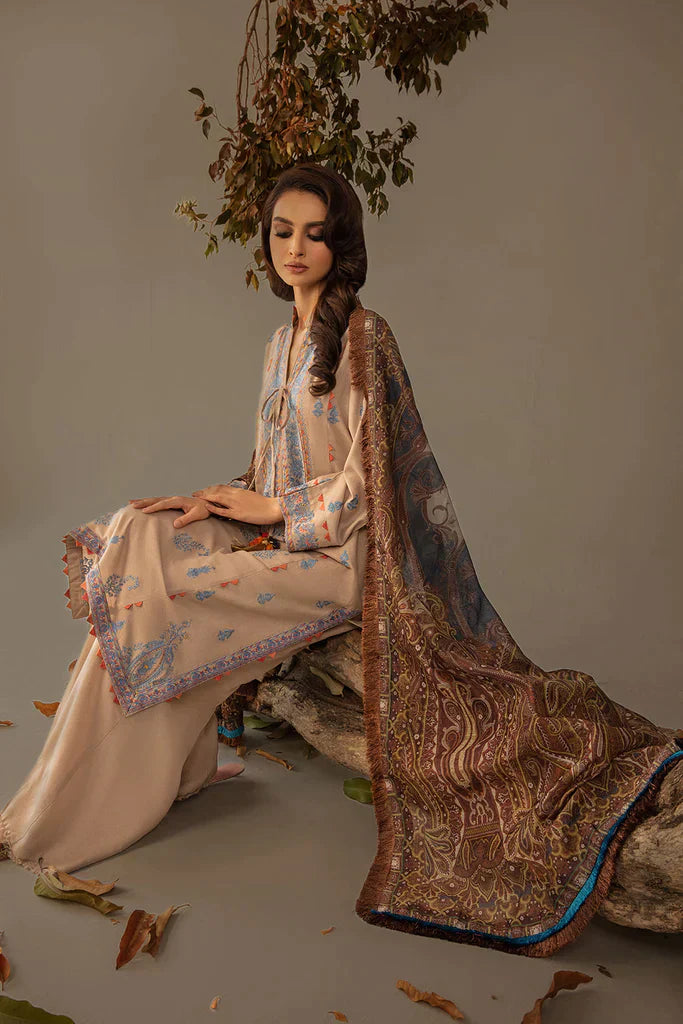 Sobia Nazir | Autumn Winter 23 | 3B - Waniyas