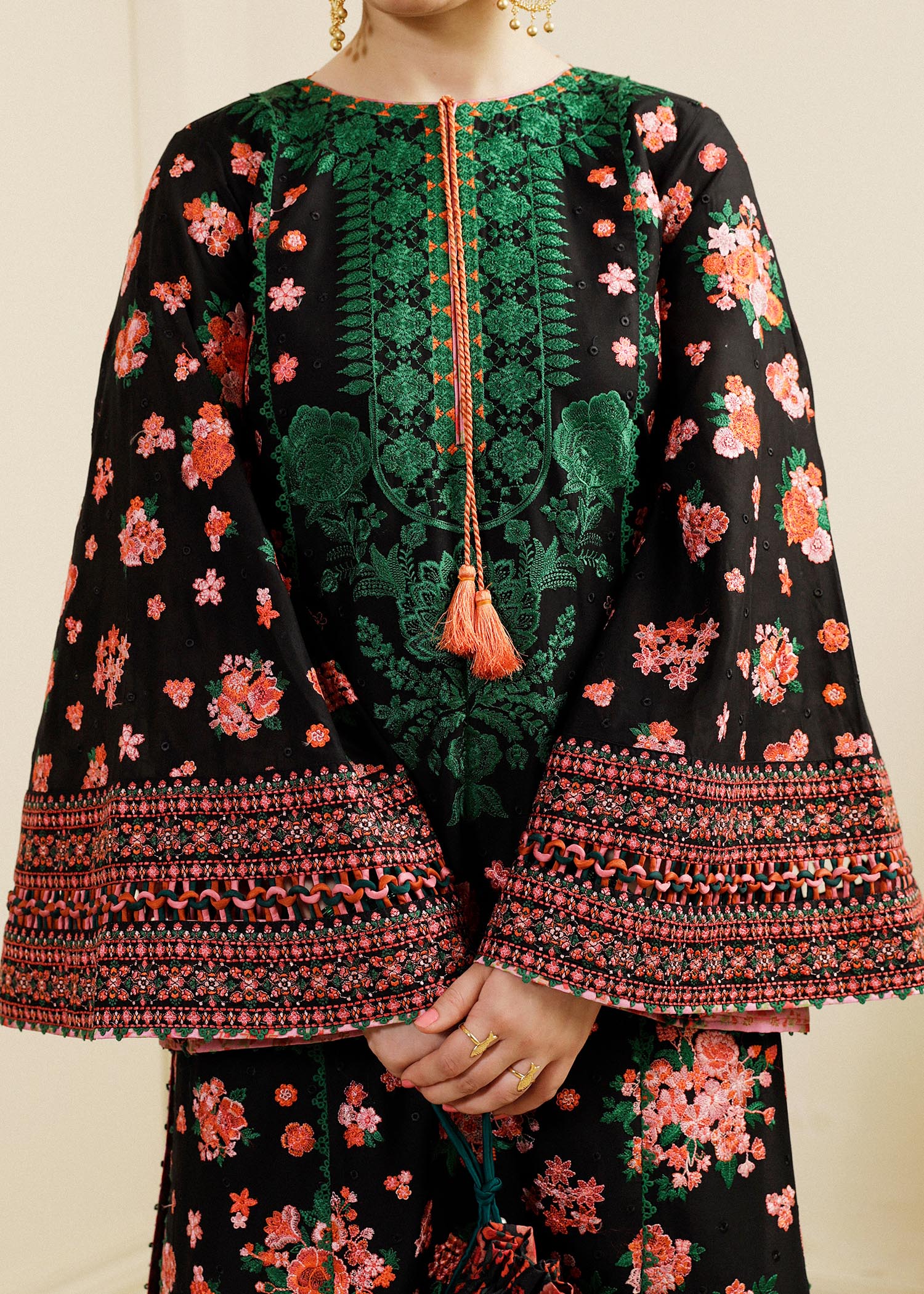 Hussain Rehar | Lawn SS 2023 | Noir - Waniyas