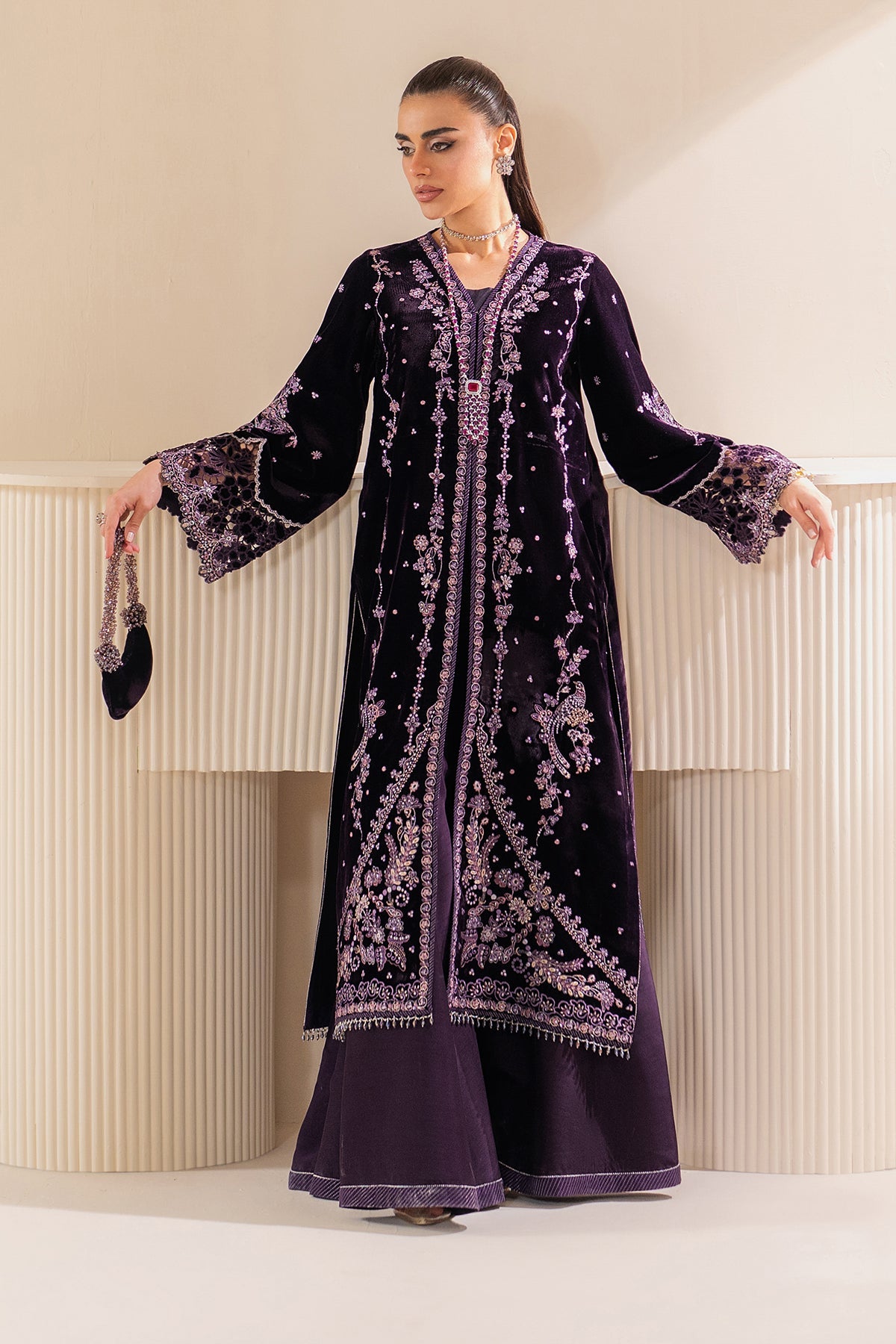 Baroque | Jahanara Luxury Velvet 24 | UF-757