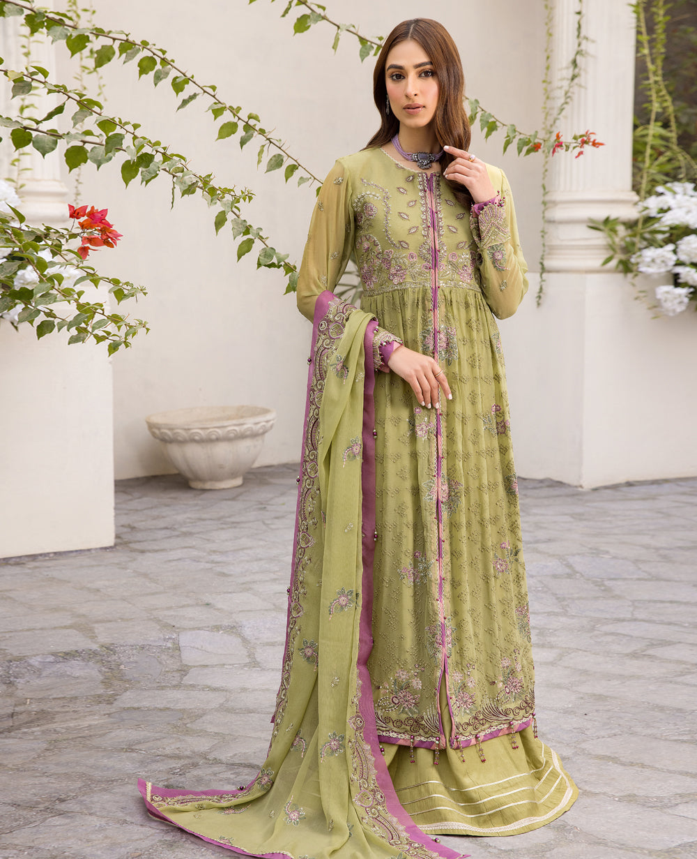 Xenia Formals | Raahi Luxury Formals | FUSEELAH