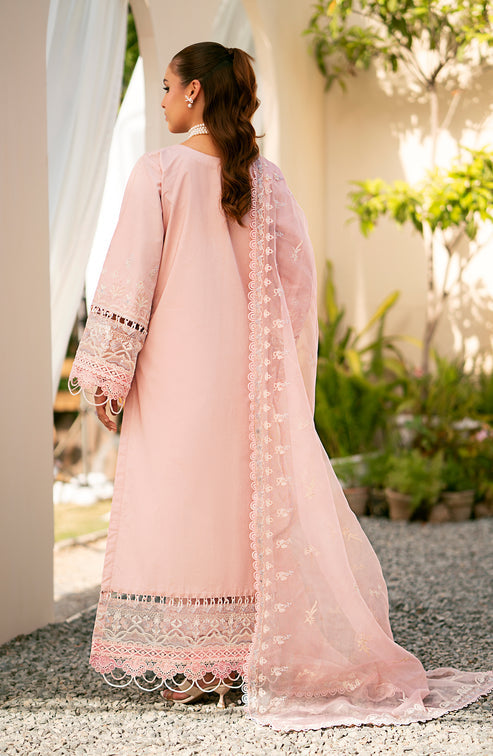 Emaan Adeel | Navaeh Luxury Pret | ZARIA