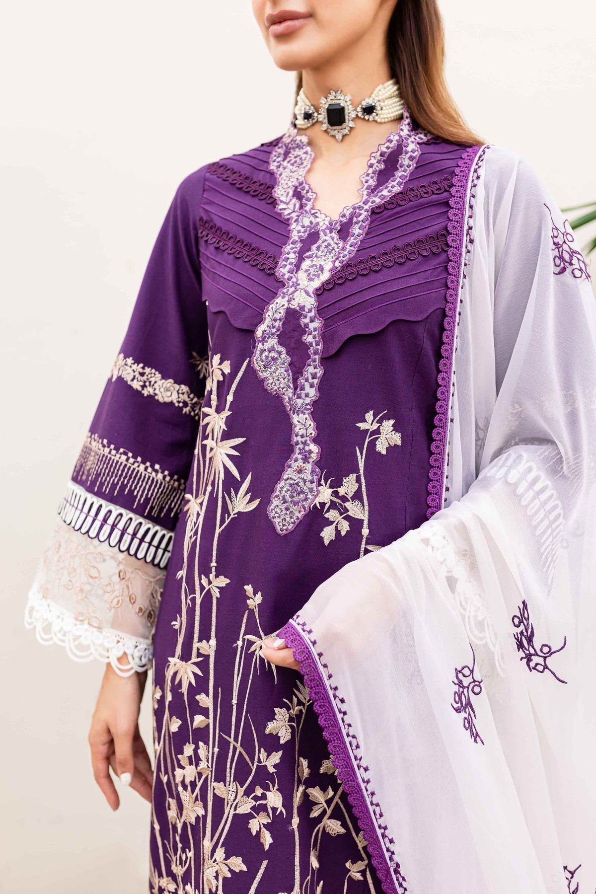 Sable Vogue | Shiree Lawn 24 | Plum Orchid - Waniyas