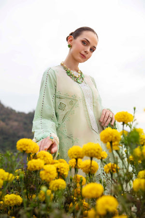 Sable Vogue | Luxury Lawn 24 | Nisa - Waniyas