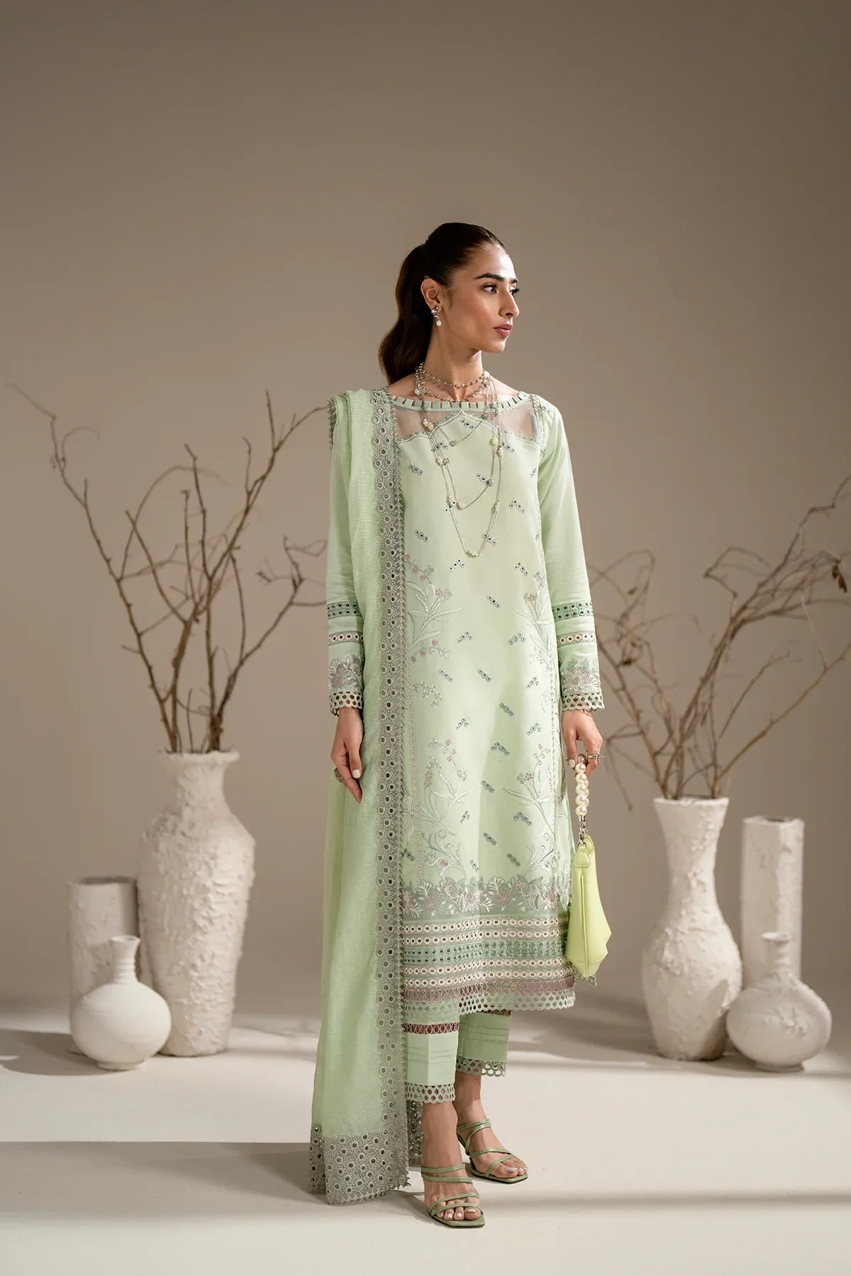 Azzal | Aghaaz Luxury Lawn | Mehak