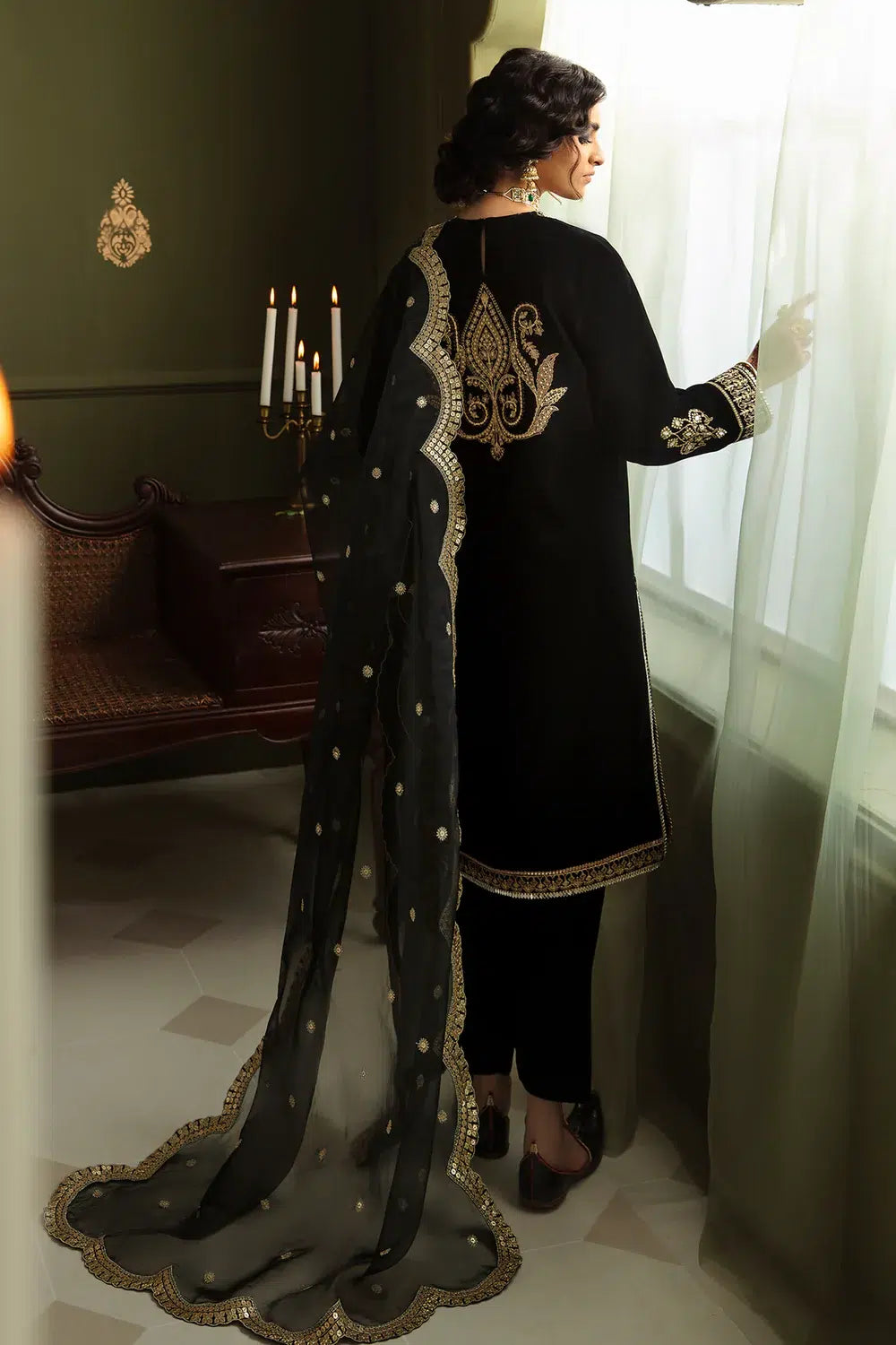 Baroque | Jahanara Luxury Velvet 23 | UF-462 - Waniyas