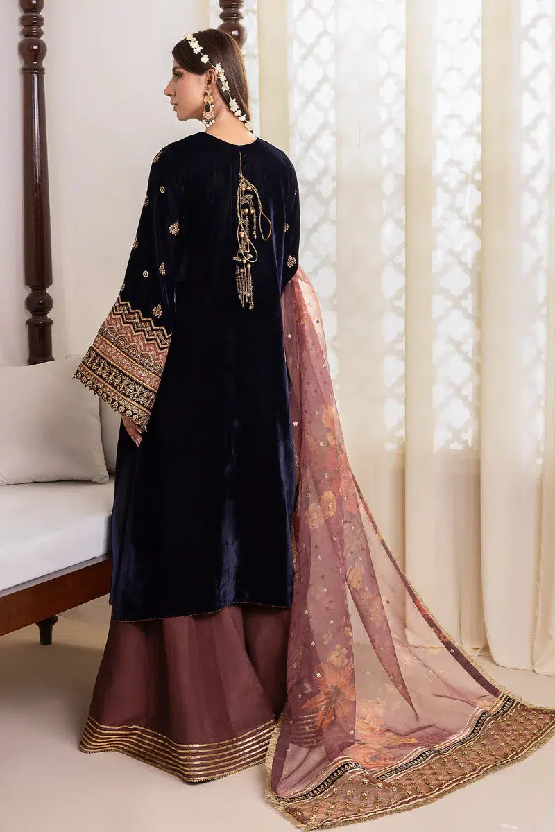 Baroque | Jahanara Luxury Velvet 23 | UF-424 - Waniyas