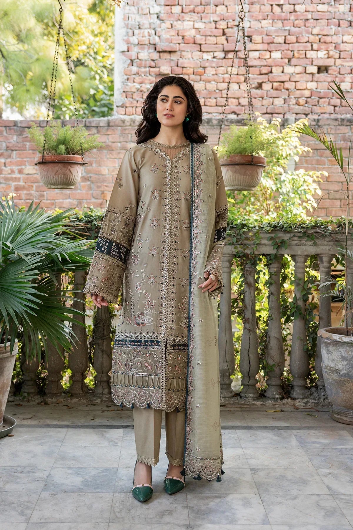 Farasha | Bahaar Embroidered Lawn | Whimsical Sage - Waniyas