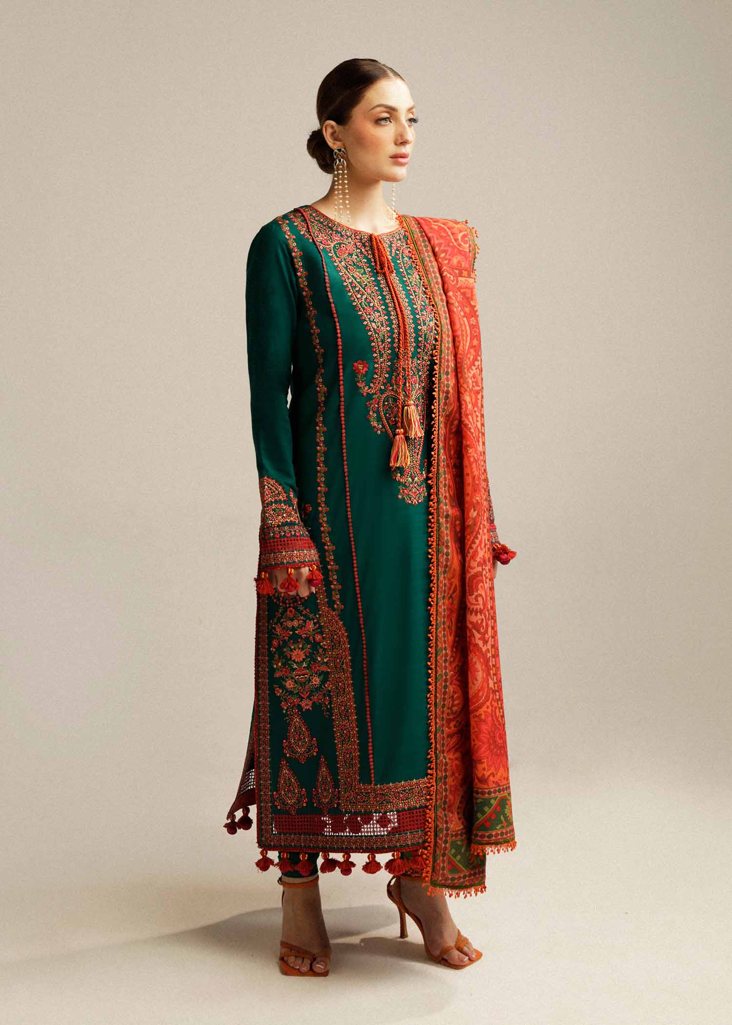 Hussain Rehar | Winter Shawl Khaddar 23 | Marjaan - Waniyas