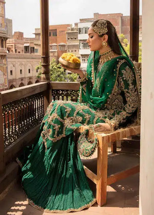 Kanwal Malik | Angana Luxury Formals 23 | Zaytooni - Waniyas