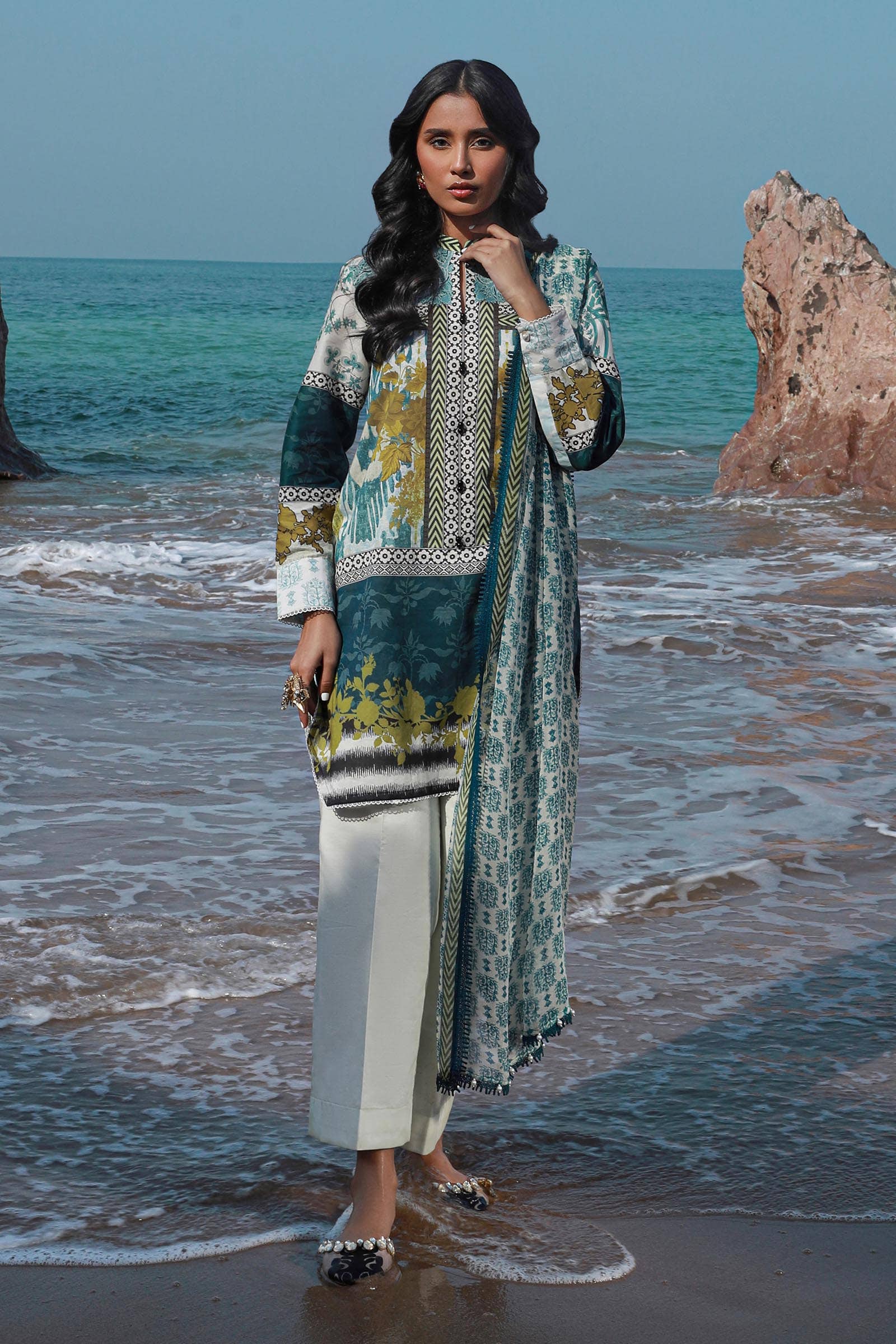 Sana Safinaz | Mahay Spring 24 | H241-015A-2I - Waniyas