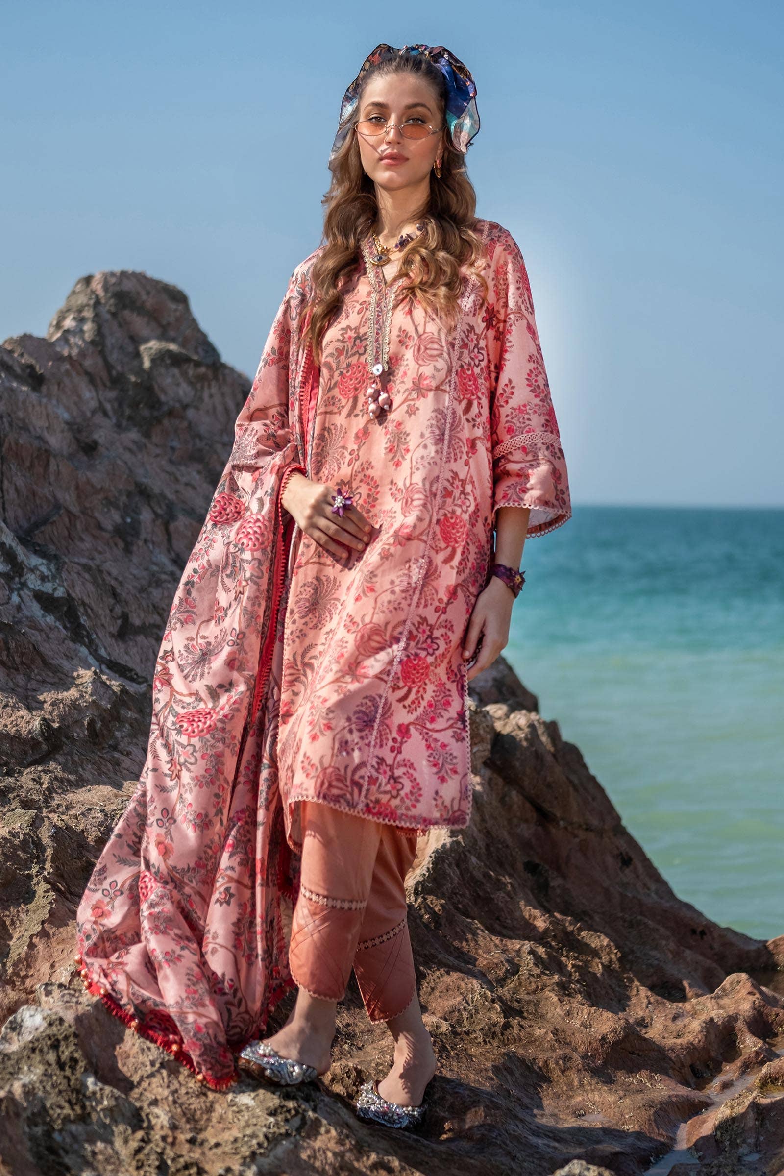 Sana Safinaz | Mahay Spring 24 | H241-016B-3CK - Waniyas