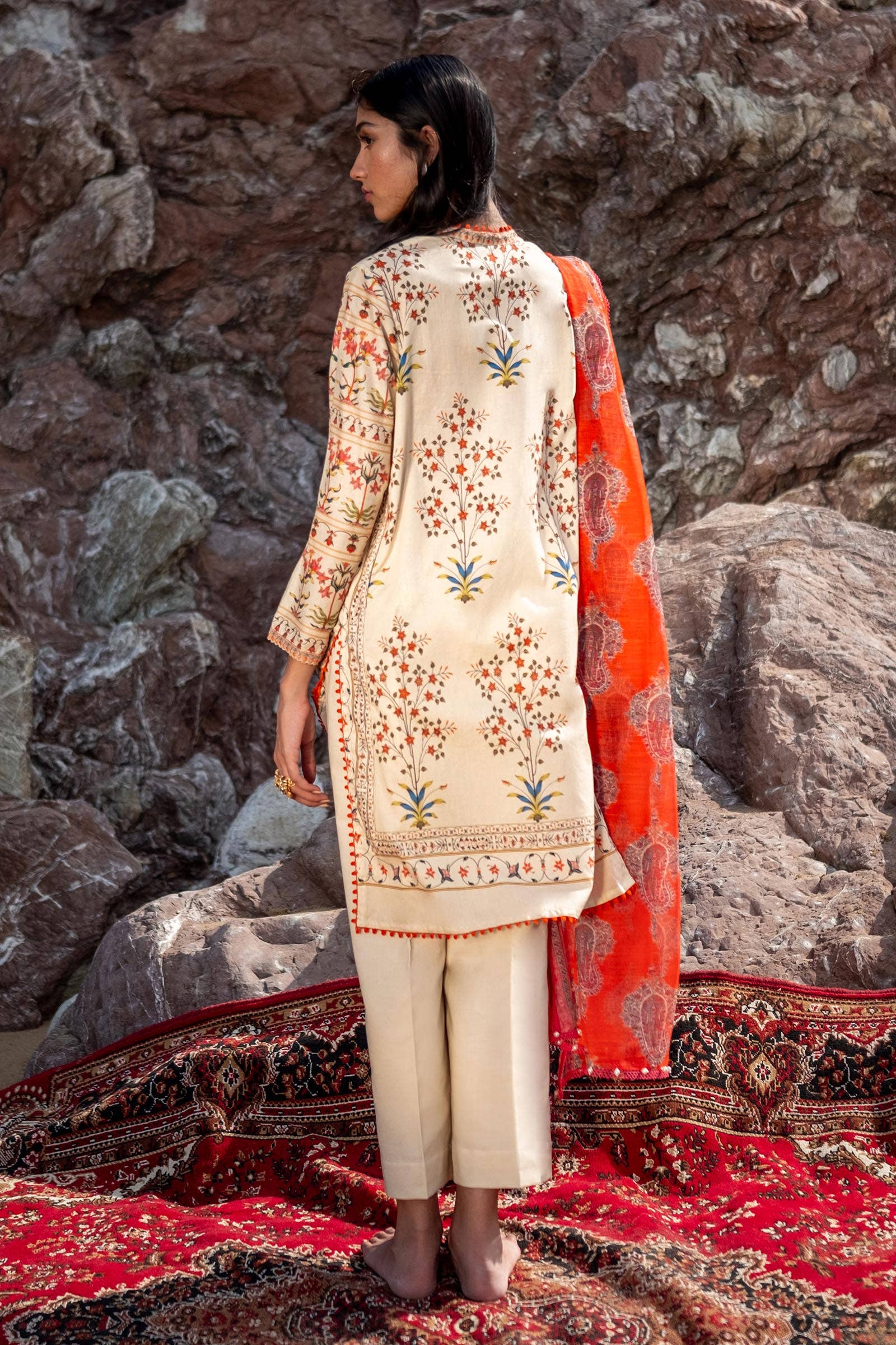 Sana Safinaz | Mahay Spring 24 | H241-023A-2DD - Waniyas