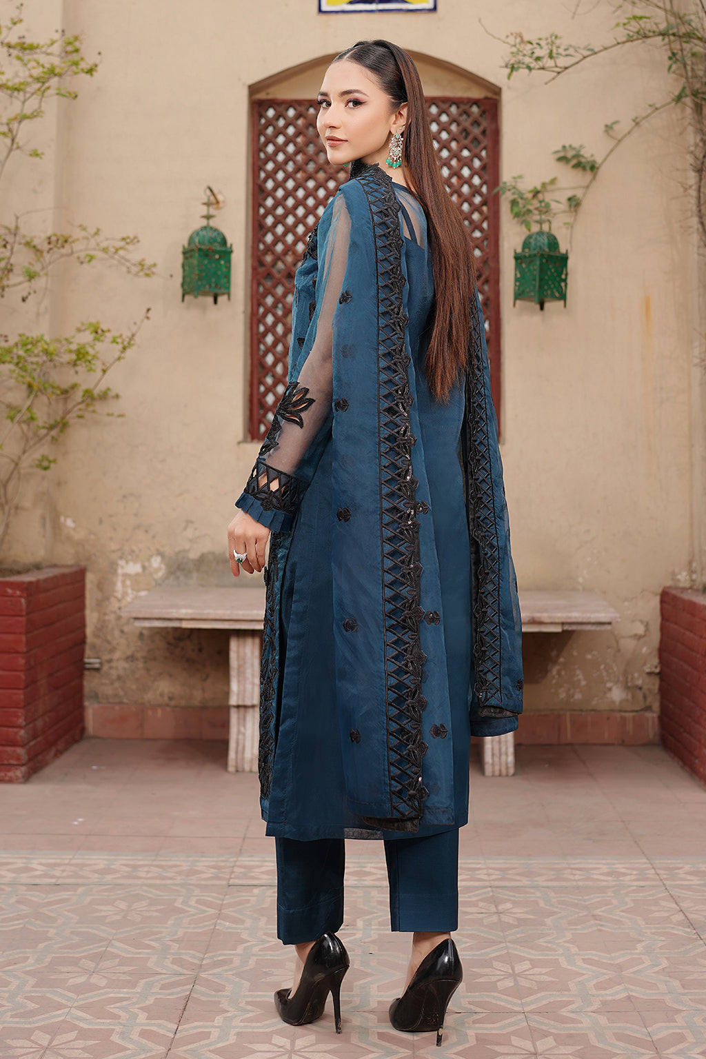 Maryams | Luxury Eid Pret | M-1102 - Waniyas